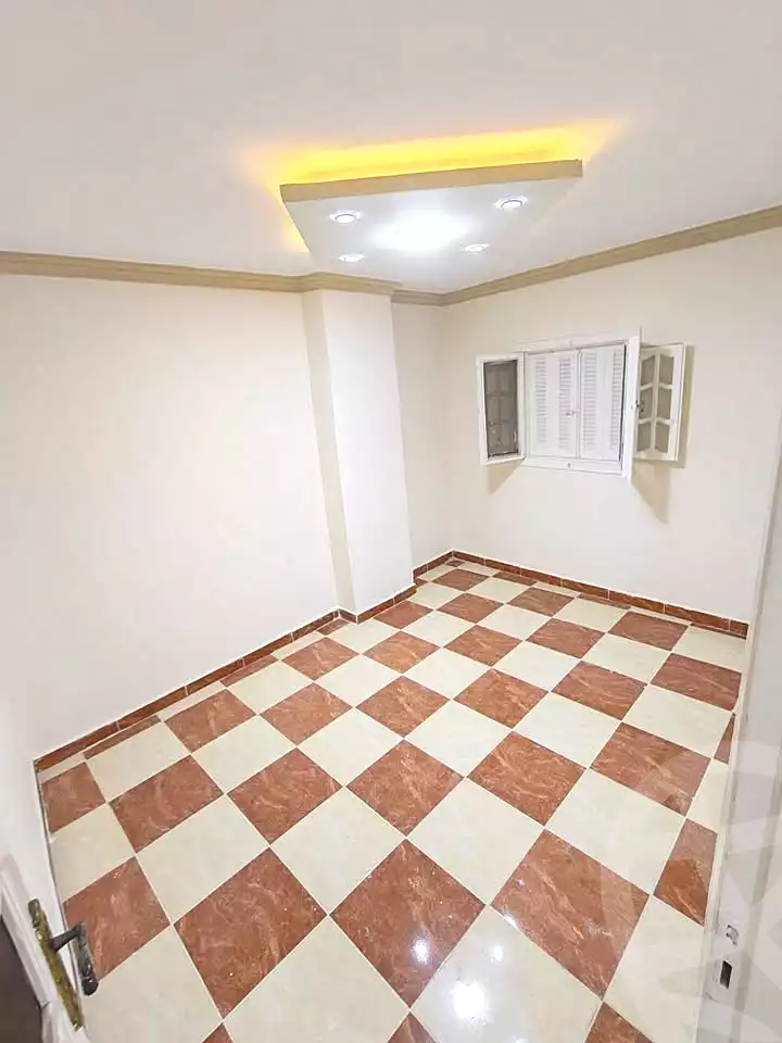 https://aqarmap.com.eg/en/listing/7192662-for-sale-alexandria-al-agamy-el-hanouvel-gabir-hafez-st