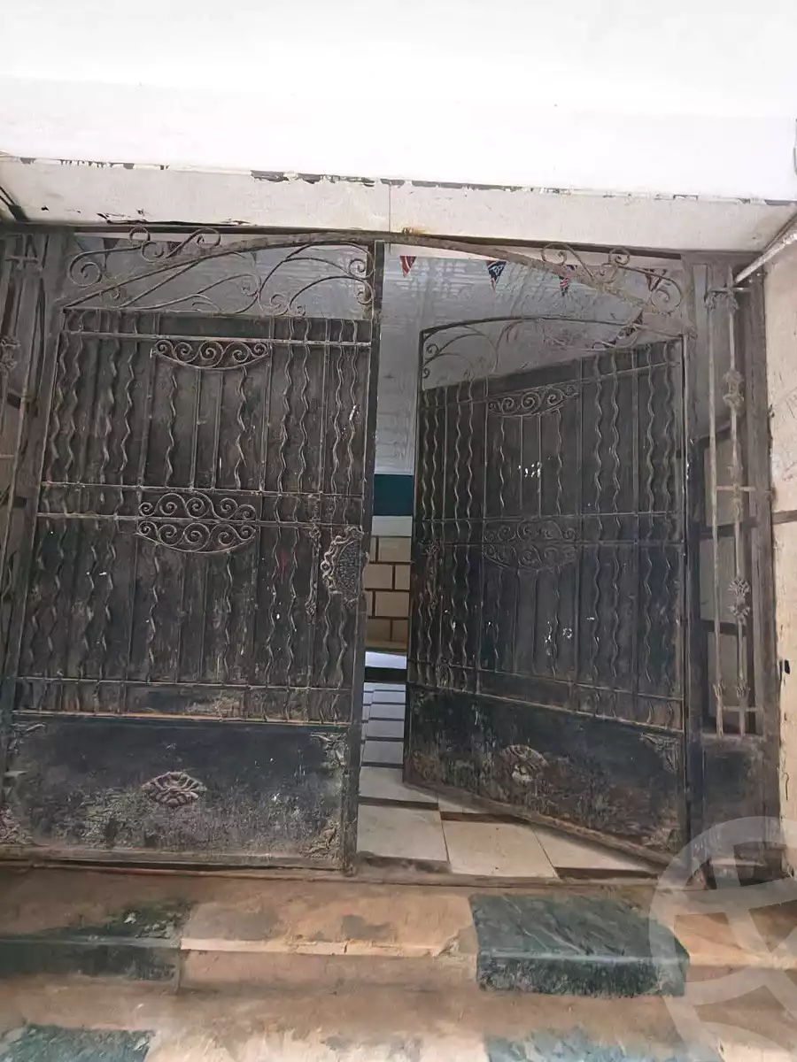https://aqarmap.com.eg/en/listing/7192717-for-sale-alexandria-al-agamy-el-hanouvel-gabir-hafez-st