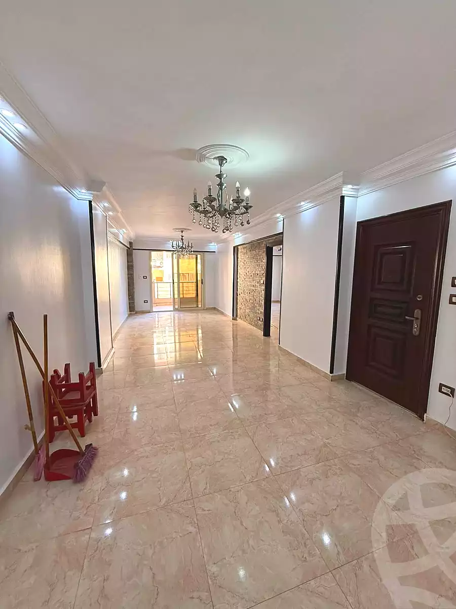 https://aqarmap.com.eg/en/listing/7192729-for-sale-alexandria-el-mandara-shr-jml-bd-lnsr