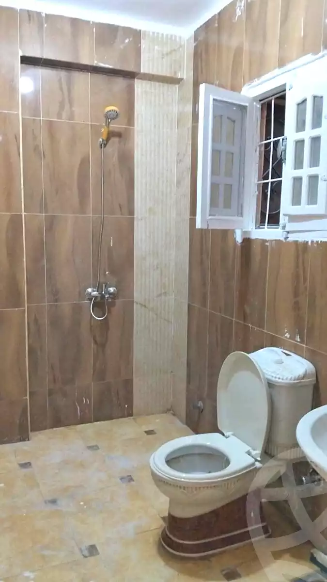 https://aqarmap.com.eg/en/listing/7192810-for-sale-alexandria-al-agamy-el-hanouvel-el-warsha-st
