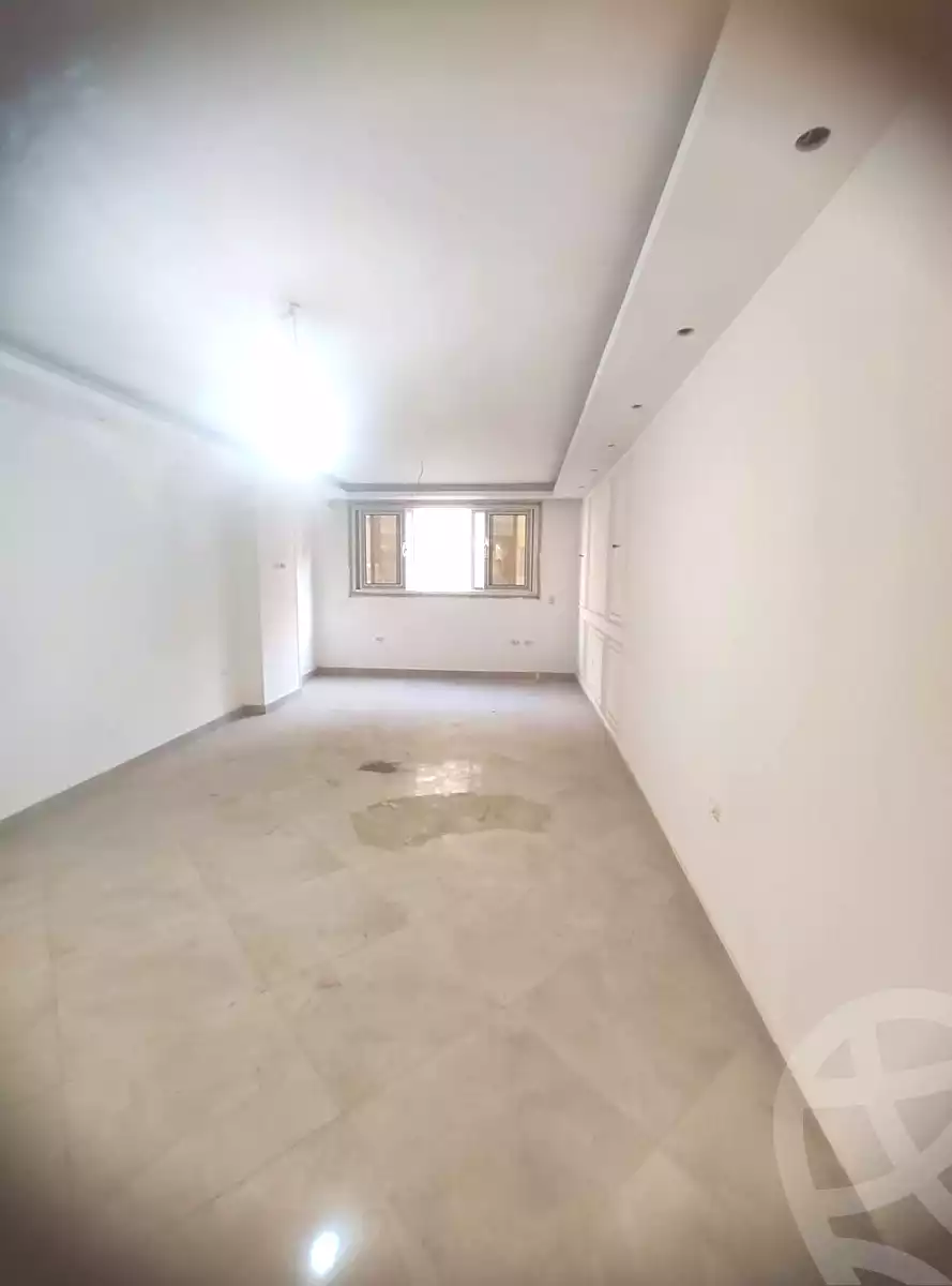 https://aqarmap.com.eg/ar/listing/7193106-for-sale-cairo-helwan-hadayek-helwan-el-eshrein-st