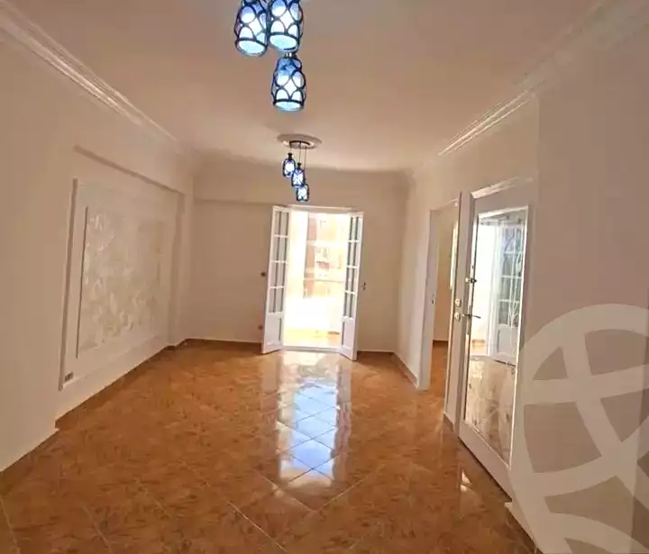 https://aqarmap.com.eg/ar/listing/7193414-for-sale-alexandria-el-asafra-l-sfr-bhry