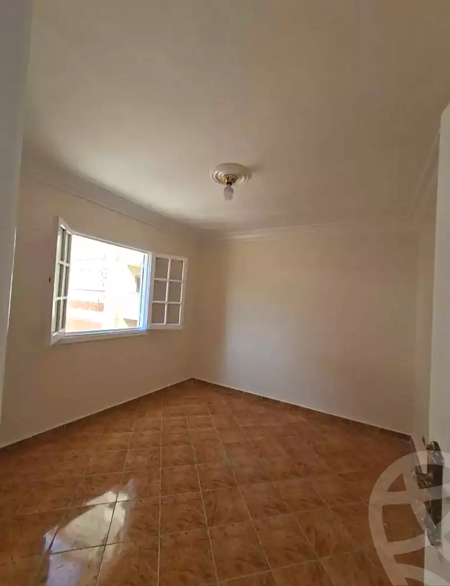 https://aqarmap.com.eg/en/listing/7193413-for-sale-alexandria-el-asafra-l-sfr-bhry