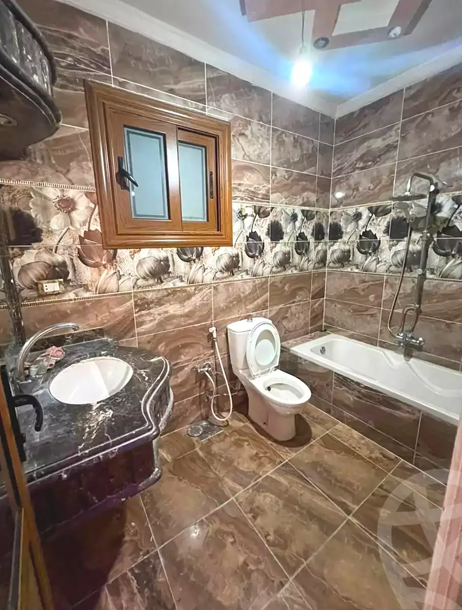 https://aqarmap.com.eg/ar/listing/7193557-for-sale-alexandria-sydy-bshr-sydy-bshr-bhry