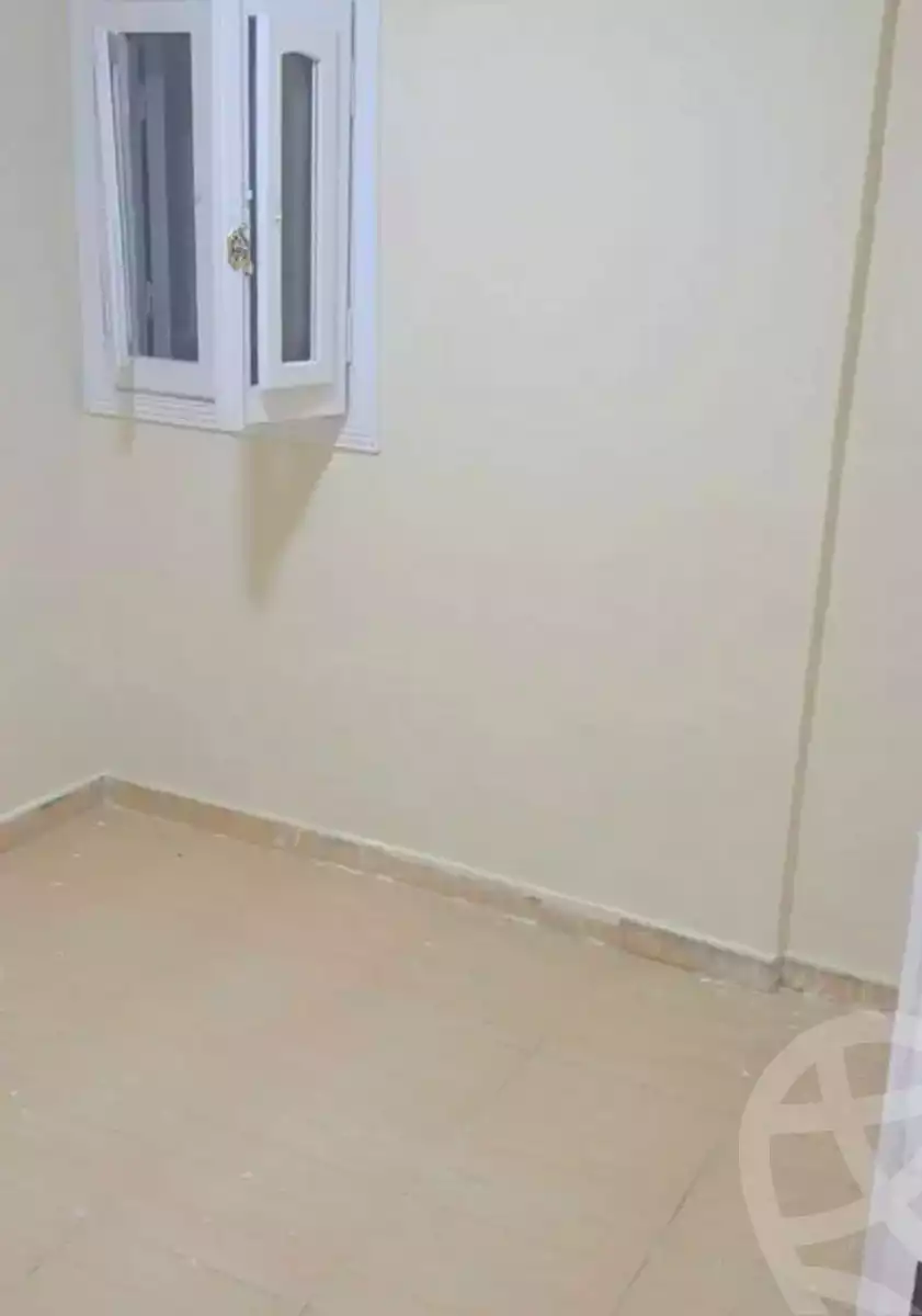 https://aqarmap.com.eg/ar/listing/7193571-for-sale-alexandria-sydy-bshr-sydy-bshr-bhry-gamal-abd-el-nasir-st