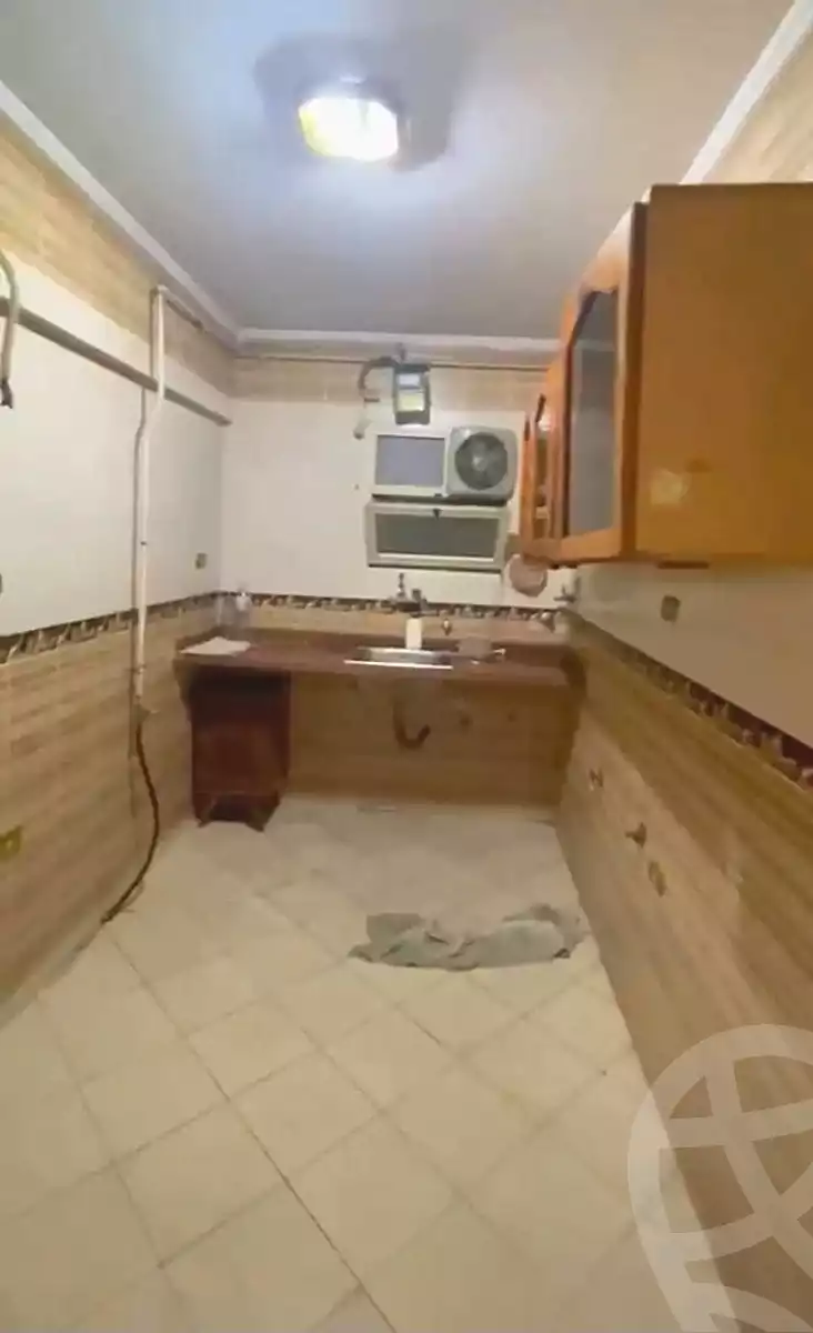 https://aqarmap.com.eg/ar/listing/7193603-for-rent-alexandria-moharram-bey