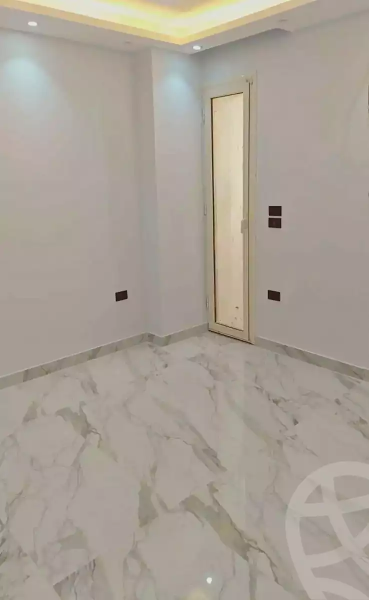 https://aqarmap.com.eg/ar/listing/7193653-for-rent-alexandria-moharram-bey