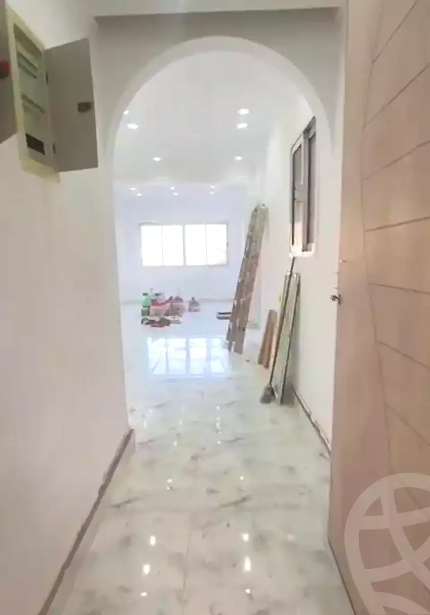 https://aqarmap.com.eg/ar/listing/7193869-for-sale-cairo-el-agouza-shr-lflwj-sbq-lshykh-lhsry