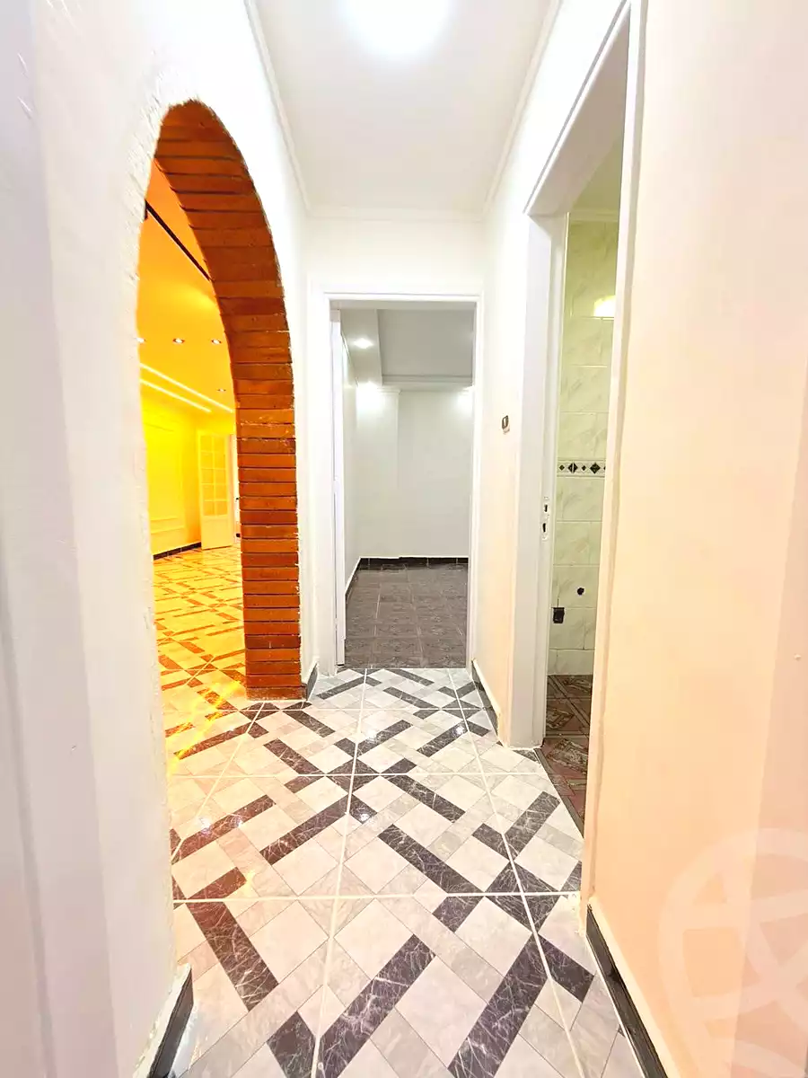 https://aqarmap.com.eg/ar/listing/7193901-for-sale-alexandria-al-agamy-shataa-el-nakheel-street-35