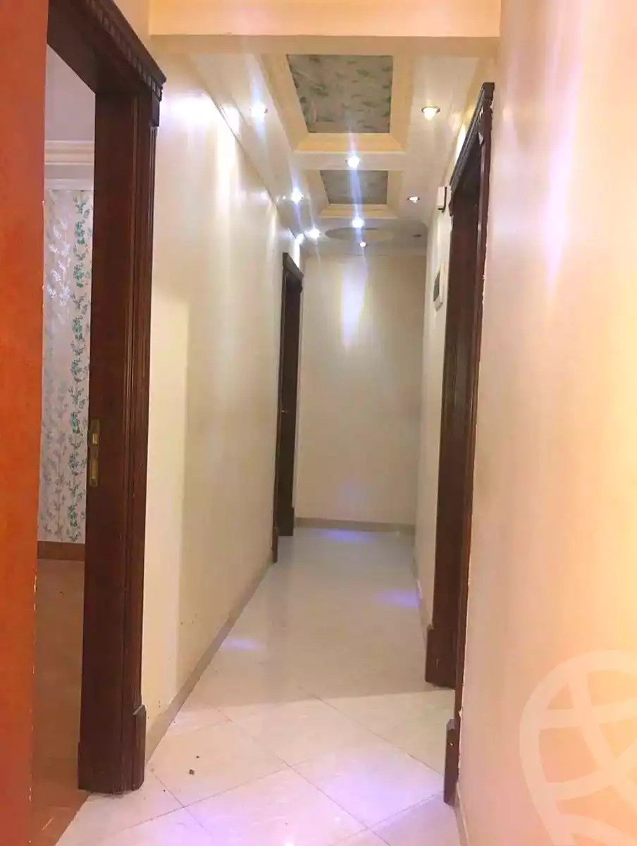 https://aqarmap.com.eg/ar/listing/7193983-for-sale-cairo-el-haram-shareaa-khatem-el-morsalen