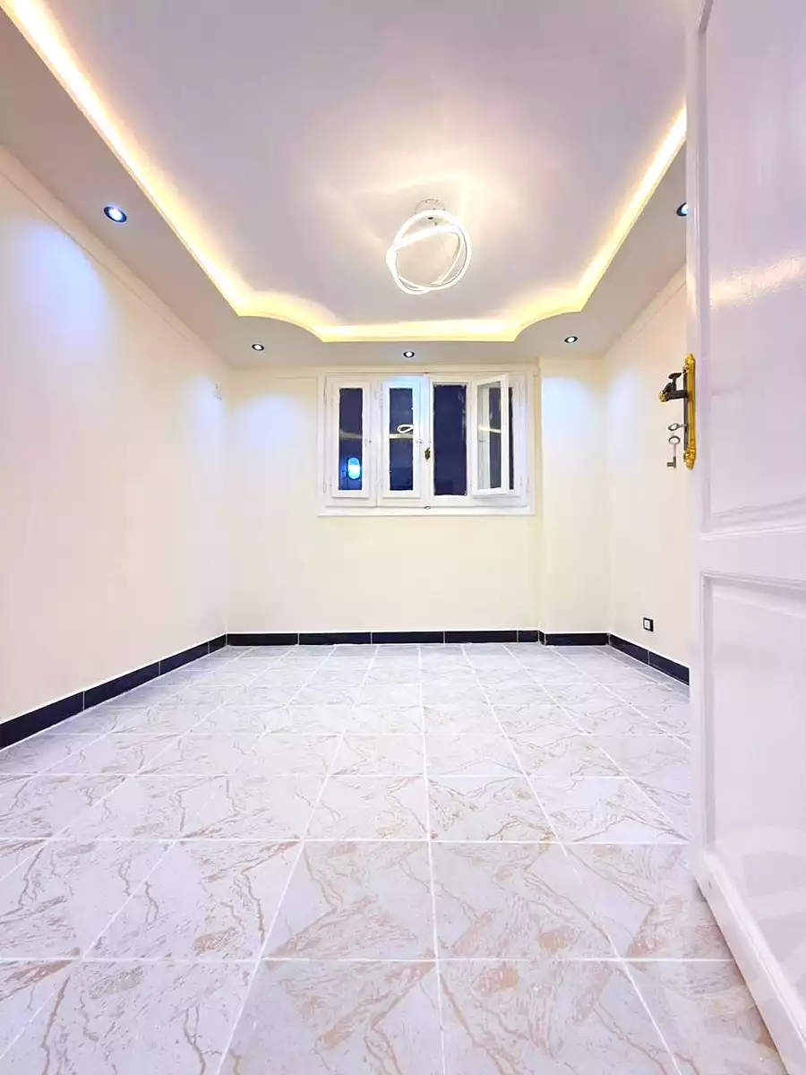 https://aqarmap.com.eg/en/listing/7194042-for-sale-alexandria-al-agamy-shataa-el-nakheel