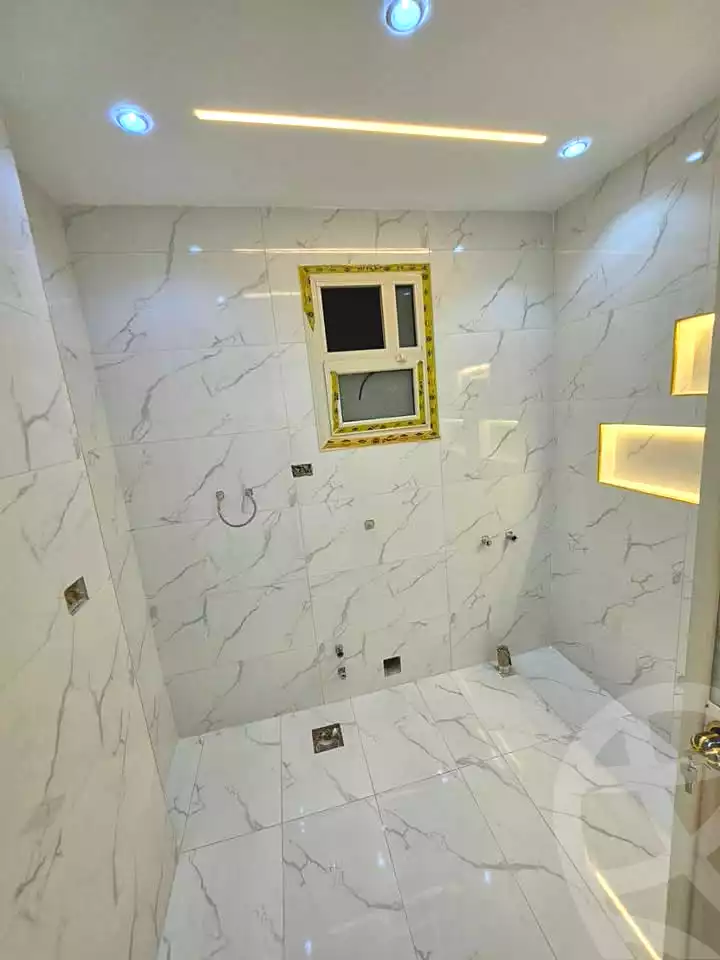 https://aqarmap.com.eg/en/listing/7194208-for-sale-alexandria-sydy-bshr-sydy-bshr-bhry-street-17