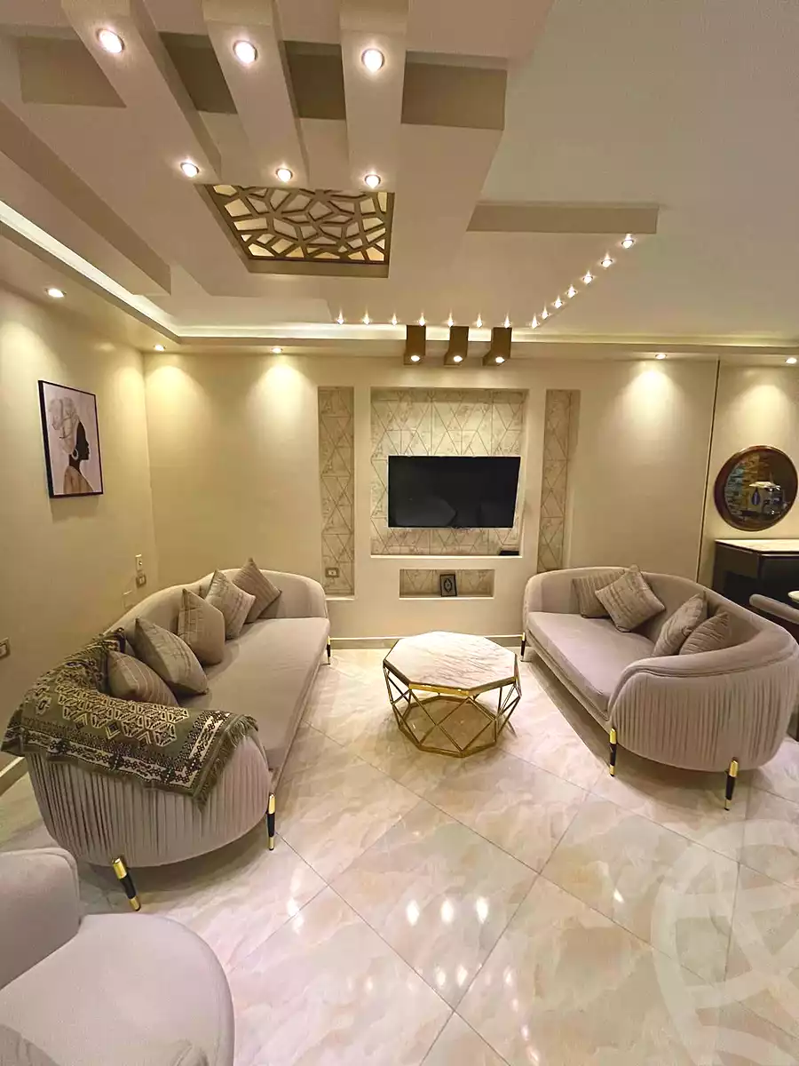 https://aqarmap.com.eg/en/listing/7194522-for-sale-cairo-ain-shams-jsr-lswys