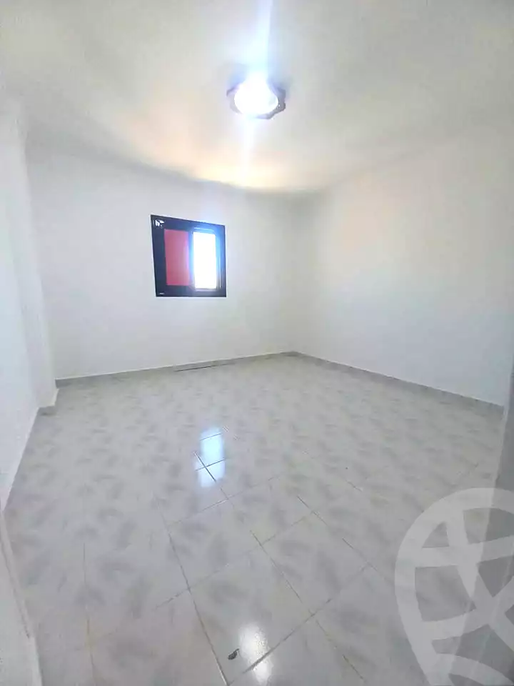 https://aqarmap.com.eg/ar/listing/7194542-for-sale-alexandria-sydy-bshr-sydy-bshr-bhry-khalil-hamada-st