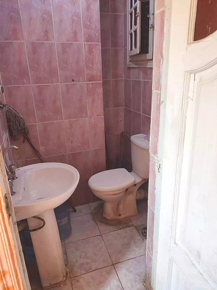 https://aqarmap.com.eg/en/listing/7194890-for-rent-alexandria-al-agamy-lbytsh-bianchiii