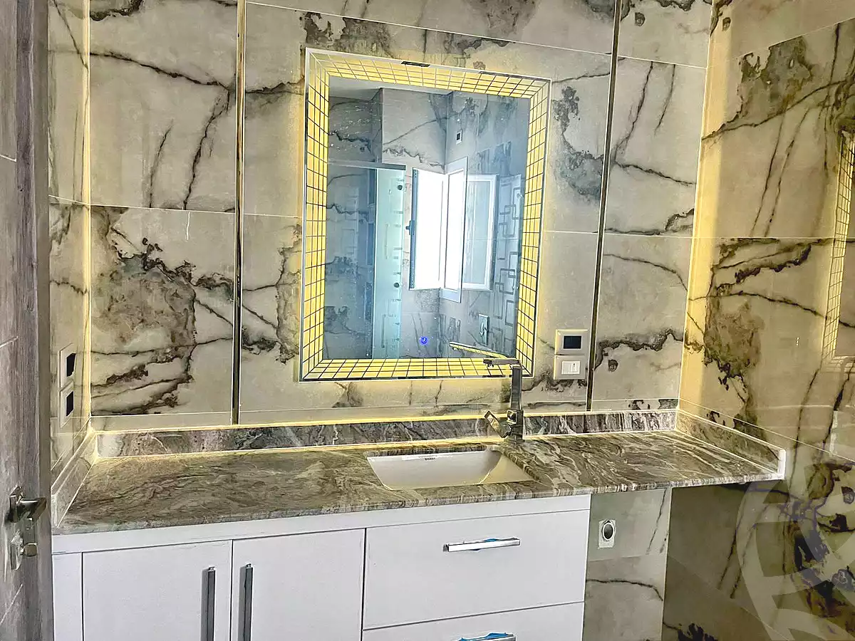 https://aqarmap.com.eg/en/listing/7194985-for-rent-cairo-new-cairo-compounds-layan-residence-manazel