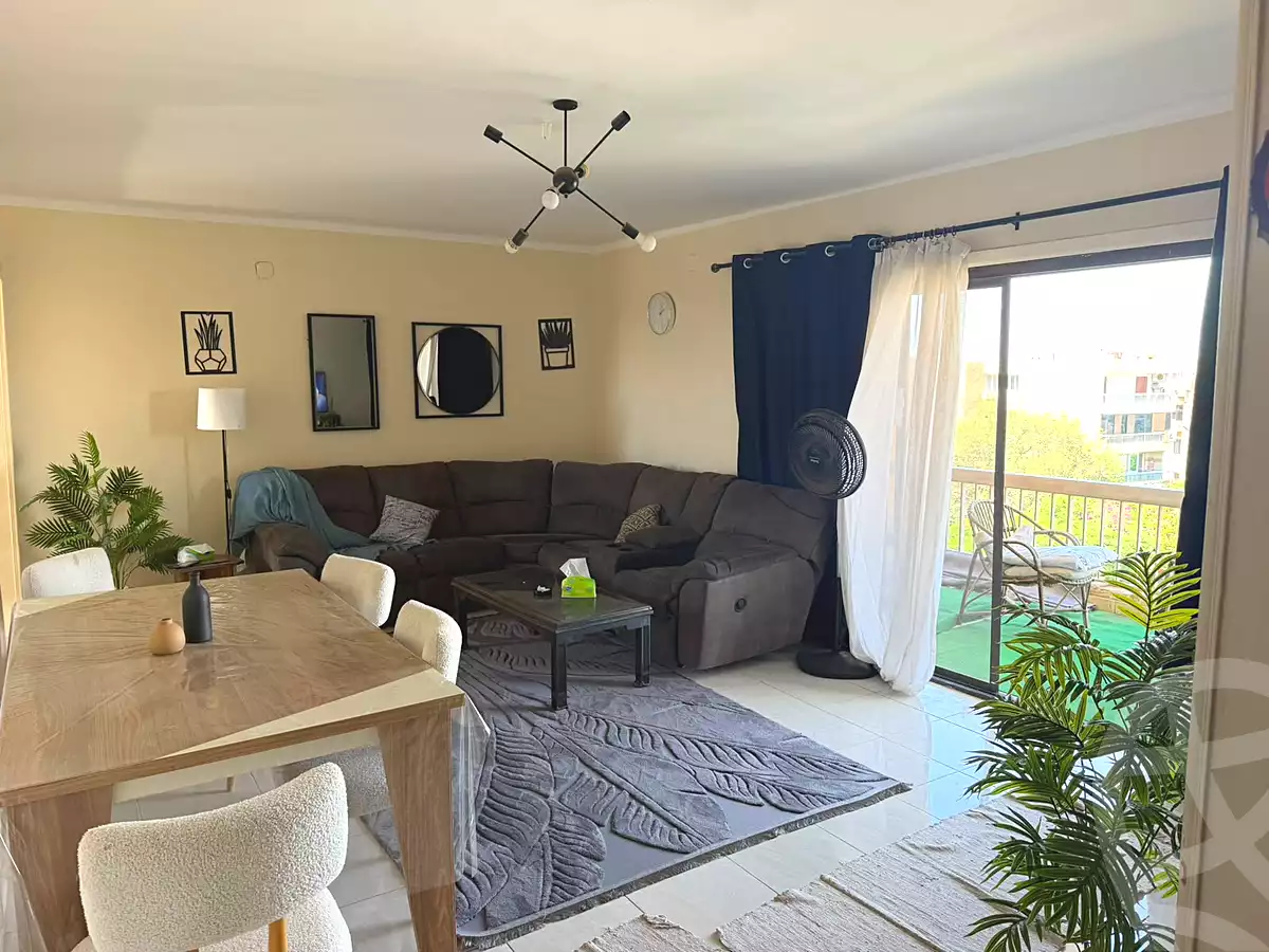 https://aqarmap.com.eg/ar/listing/7195125-for-rent-cairo-6th-of-october-el-hay-el-motamyz-el-motamayez-neighborhood-abd-el-moneim-riad-st
