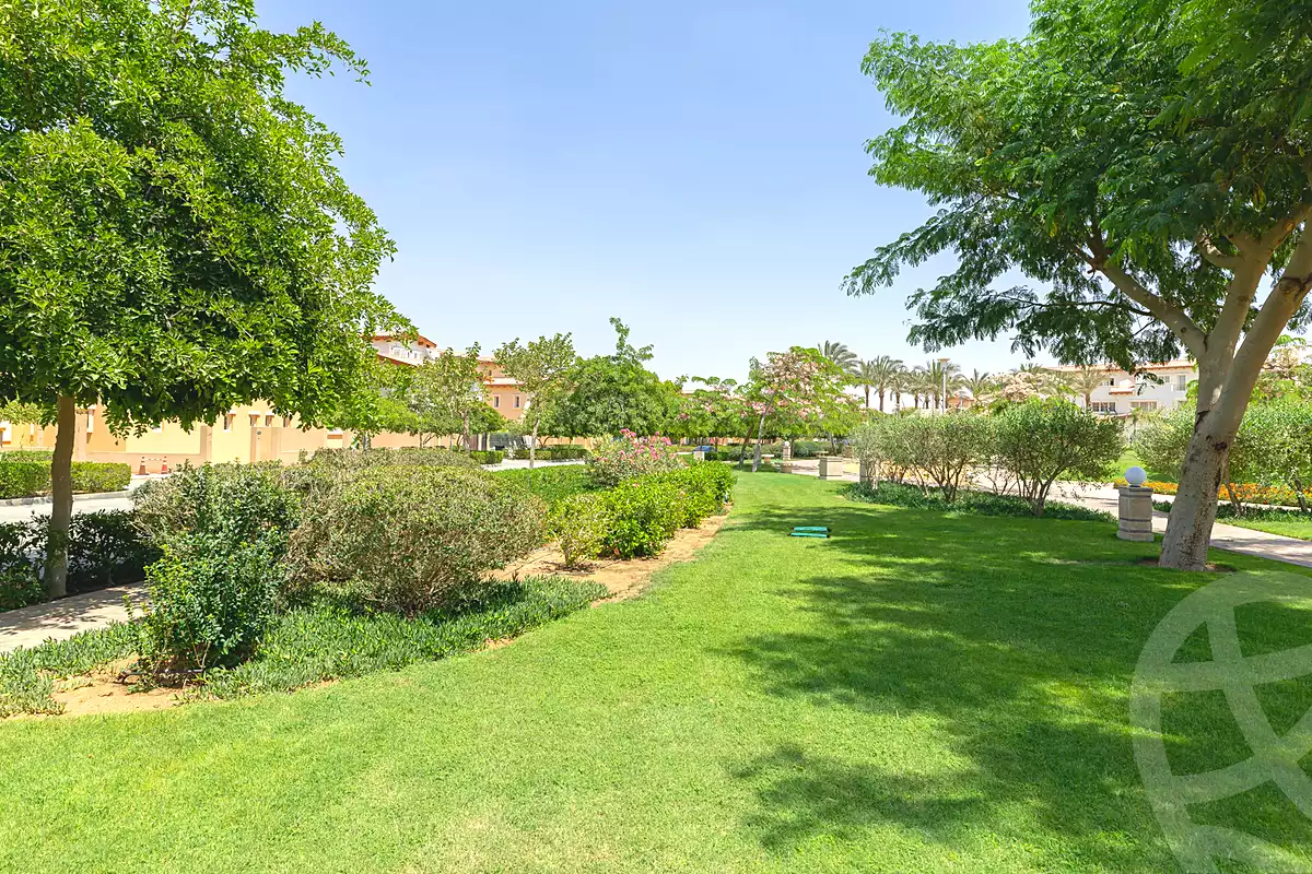 https://aqarmap.com.eg/ar/listing/7195291-for-sale-cairo-new-cairo-compounds-hyde-park-greens-hyde-park-compound