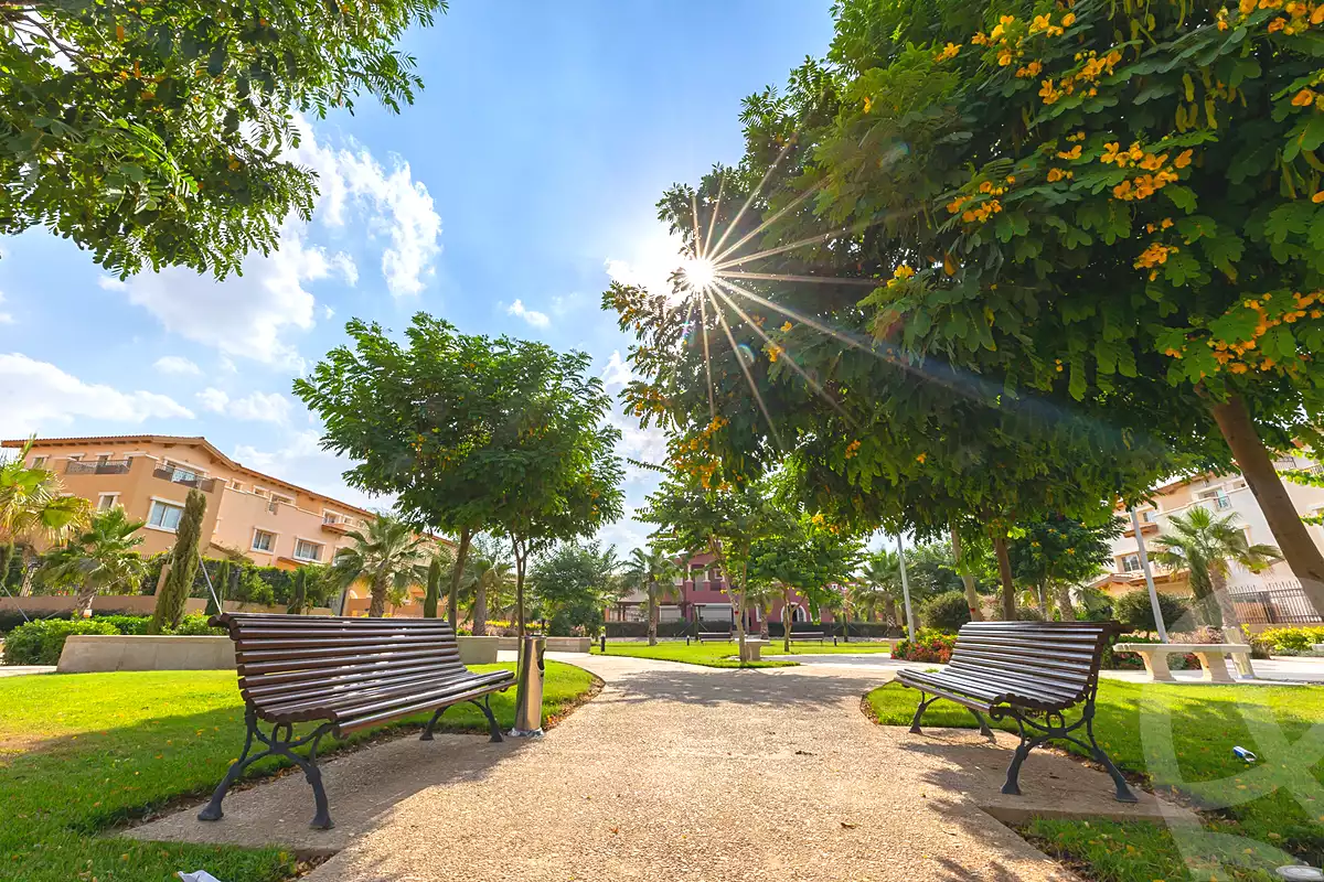 https://aqarmap.com.eg/ar/listing/7195329-for-sale-cairo-new-cairo-compounds-hyde-park-greens-hyde-park-compound