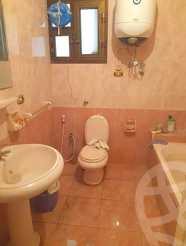 https://aqarmap.com.eg/en/listing/7195599-for-sale-alexandria-al-agamy-el-hanouvel-kasr-al-quiri-st-1