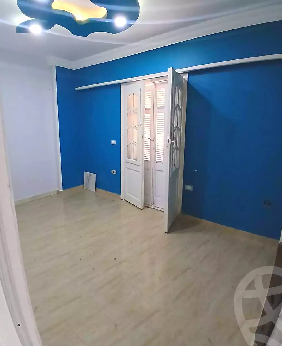 https://aqarmap.com.eg/en/listing/7195811-for-sale-alexandria-lsywf-el-falki