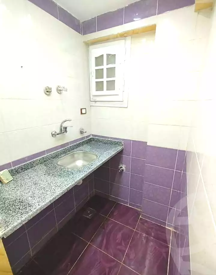 https://aqarmap.com.eg/en/listing/7195883-for-sale-alexandria-lsywf-el-falki