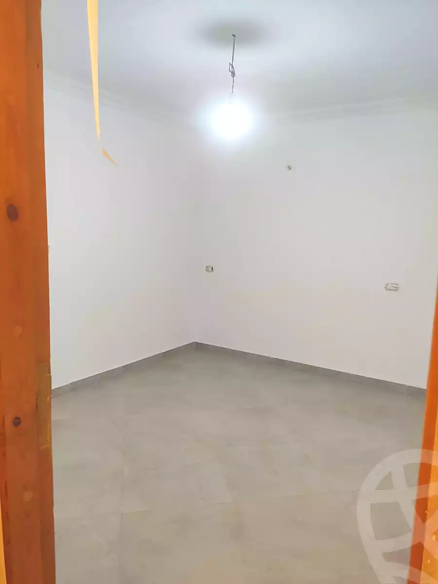 https://aqarmap.com.eg/ar/listing/7196086-for-sale-cairo-helwan-hadayek-helwan-el-eshrein-st