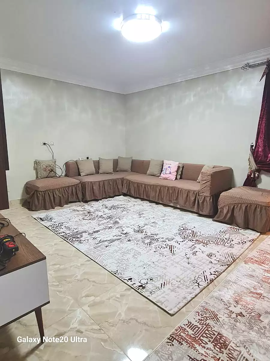 https://aqarmap.com.eg/ar/listing/7196102-for-sale-cairo-6th-of-october-hadaeq-october-compounds-el-fardoos-city