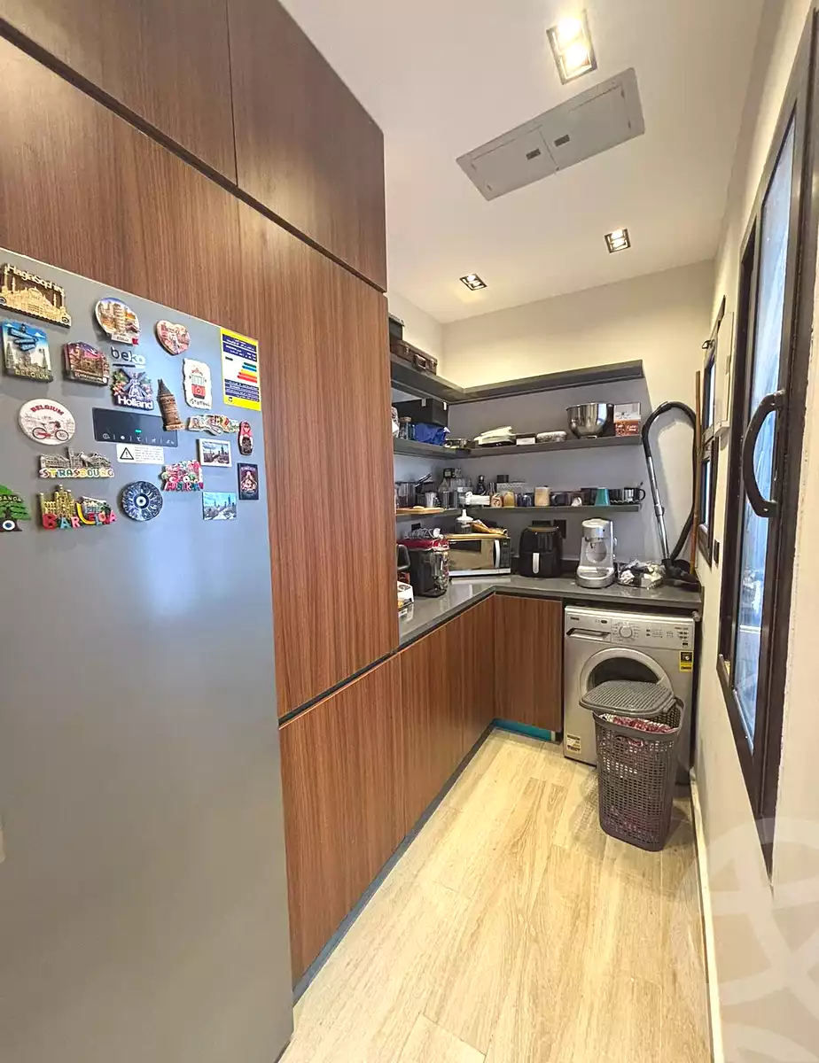 https://aqarmap.com.eg/ar/listing/7196116-for-rent-cairo-el-sheikh-zayed-city-compounds-kmbwnd-wyst-twn-swdyk