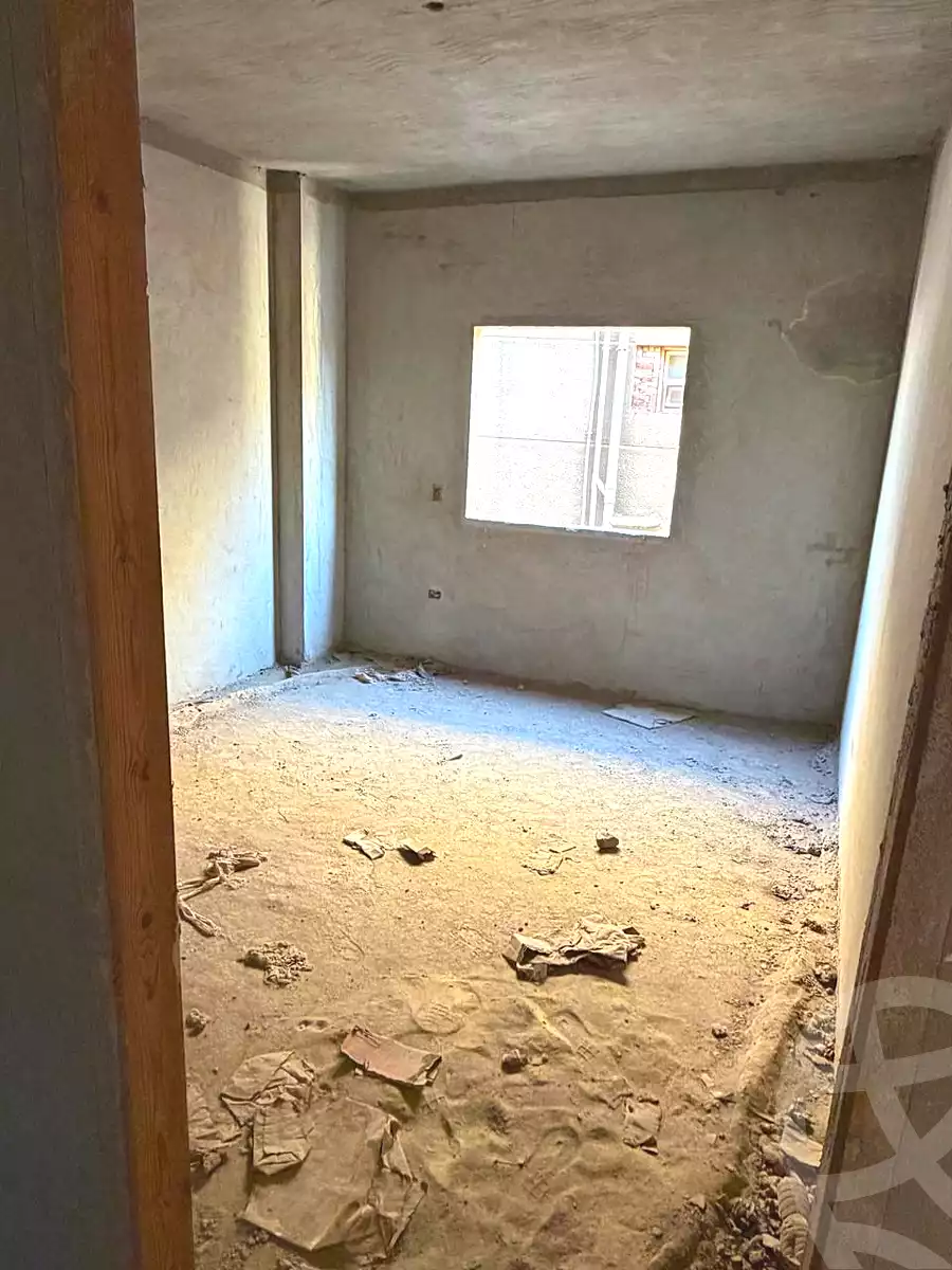 https://aqarmap.com.eg/en/listing/7196119-for-sale-cairo-new-cairo-compounds-str-ryzydns-tymz