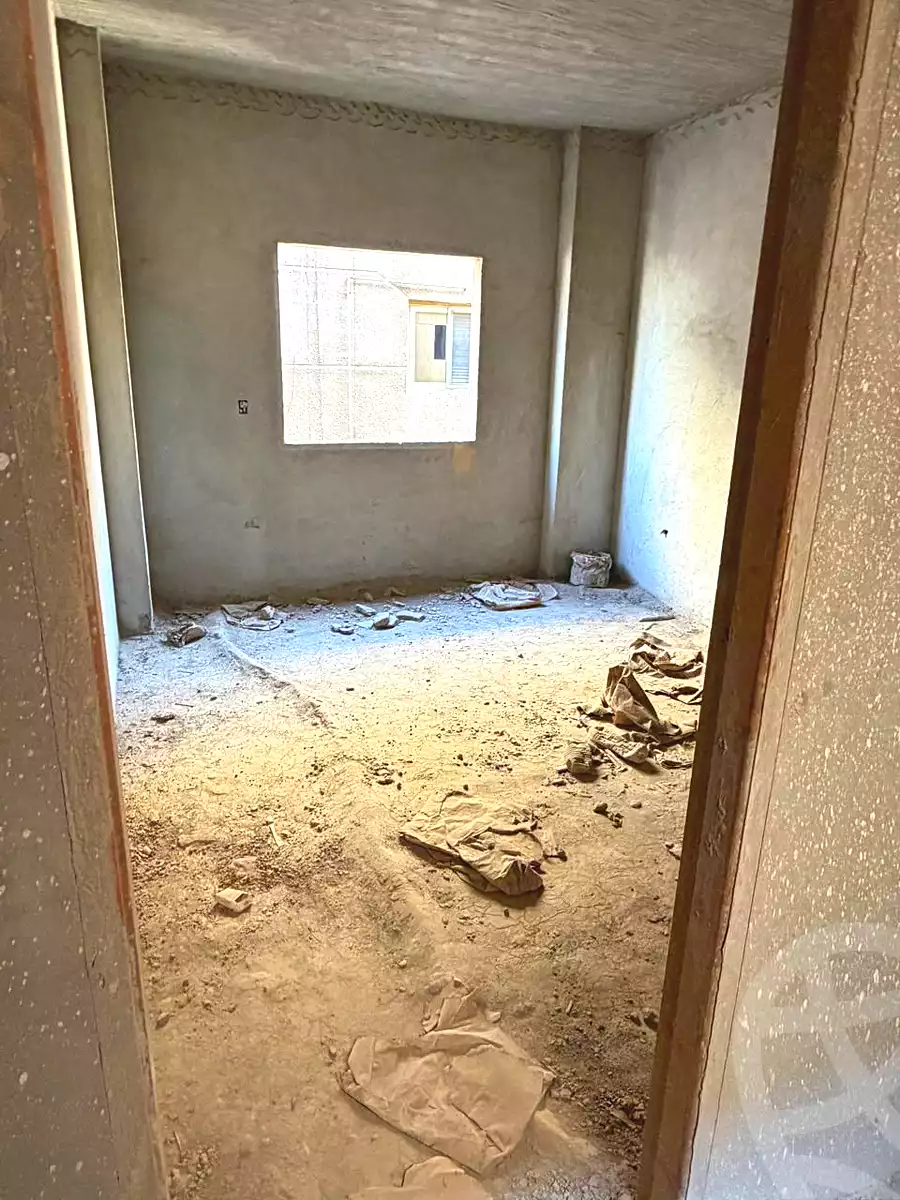 https://aqarmap.com.eg/en/listing/7196119-for-sale-cairo-new-cairo-compounds-str-ryzydns-tymz
