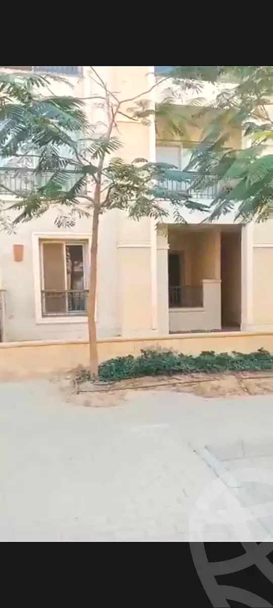 https://aqarmap.com.eg/en/listing/7196119-for-sale-cairo-new-cairo-compounds-str-ryzydns-tymz