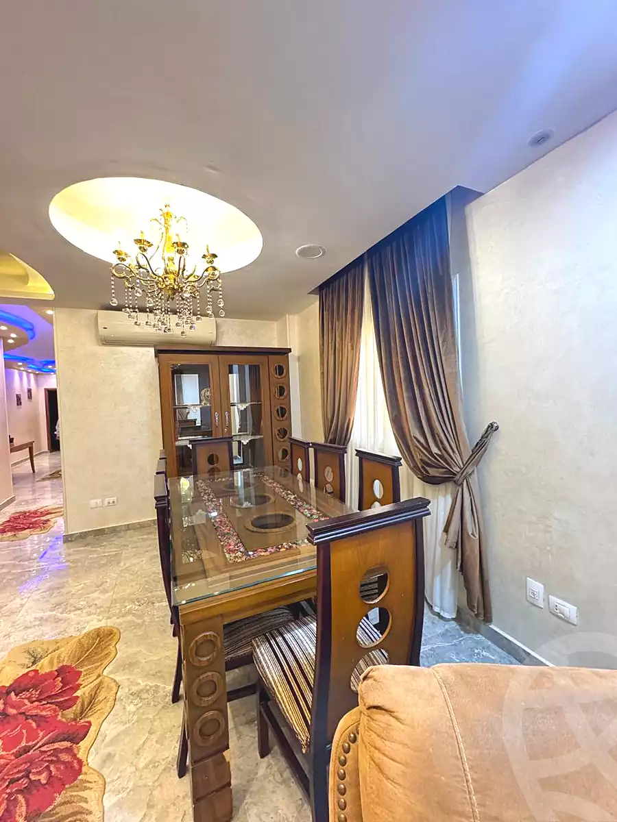https://aqarmap.com.eg/en/listing/7196125-for-rent-cairo-el-sheikh-zayed-city-el-hay-elasher-street-100
