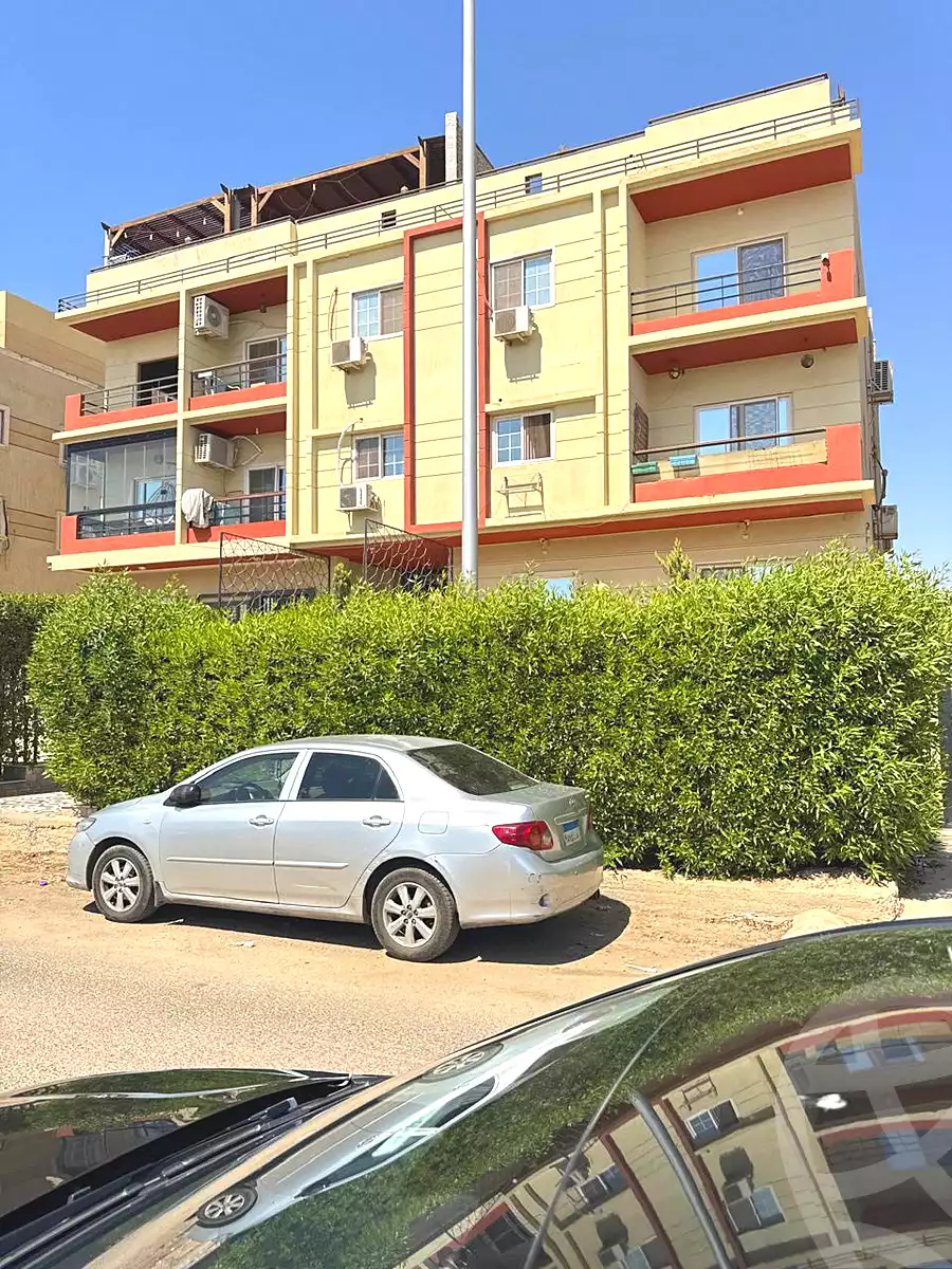 https://aqarmap.com.eg/en/listing/7196125-for-rent-cairo-el-sheikh-zayed-city-el-hay-elasher-street-100