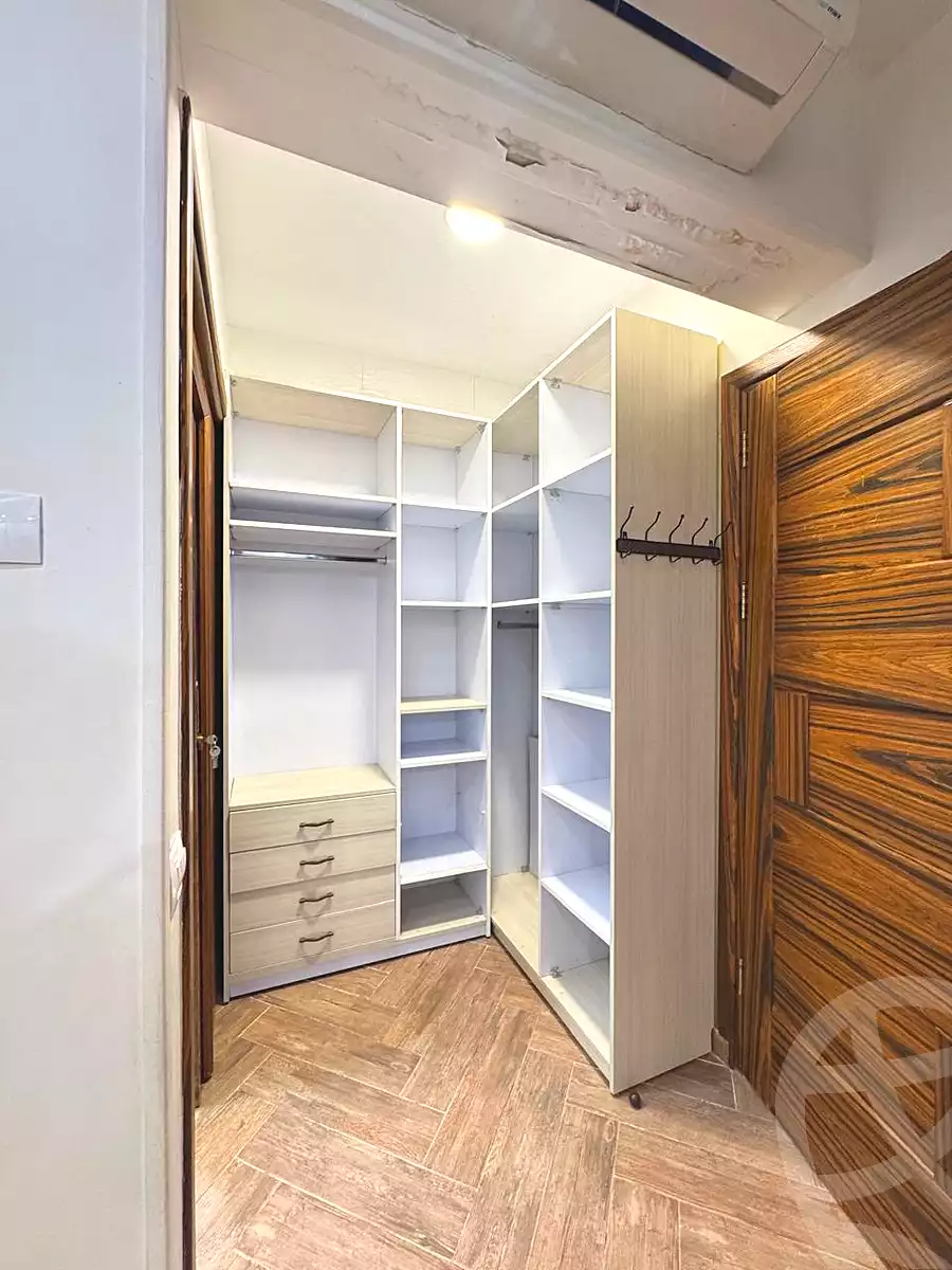 https://aqarmap.com.eg/en/listing/7196366-for-rent-cairo-el-sheikh-zayed-city-el-hay-elasher-street-100