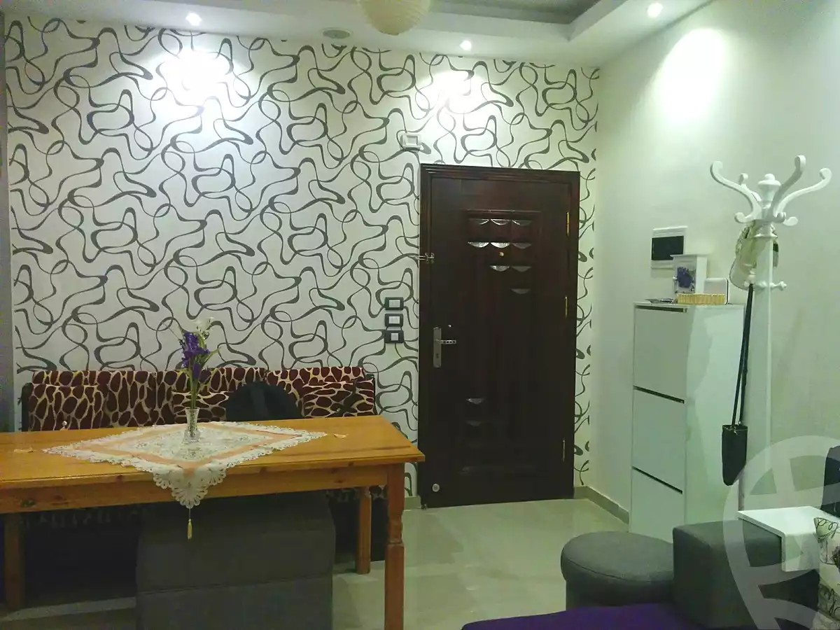https://aqarmap.com.eg/en/listing/7196414-for-rent-cairo-el-sheikh-zayed-city-compounds-rawdet-zayed