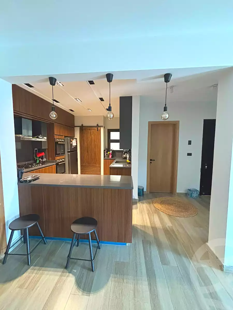 https://aqarmap.com.eg/ar/listing/7196554-for-rent-cairo-el-sheikh-zayed-city-compounds-kmbwnd-wyst-twn-swdyk