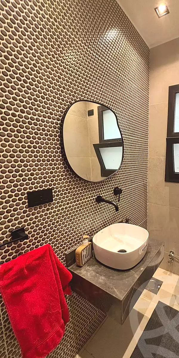 https://aqarmap.com.eg/ar/listing/7196554-for-rent-cairo-el-sheikh-zayed-city-compounds-kmbwnd-wyst-twn-swdyk