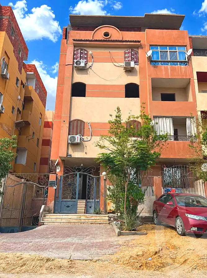 https://aqarmap.com.eg/ar/listing/7196832-for-sale-cairo-15th-of-may-family-housing