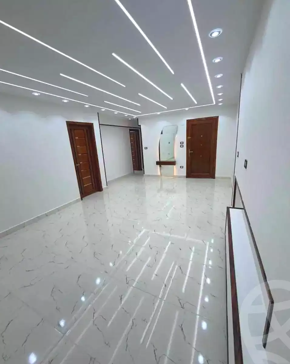https://aqarmap.com.eg/en/listing/7197012-for-sale-alexandria-lsywf-el-falki