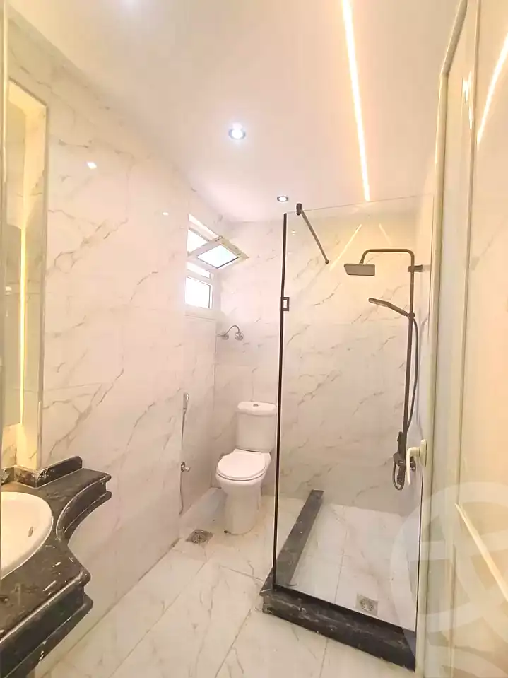 https://aqarmap.com.eg/ar/listing/7197093-for-sale-alexandria-al-agamy-bw-ywsf