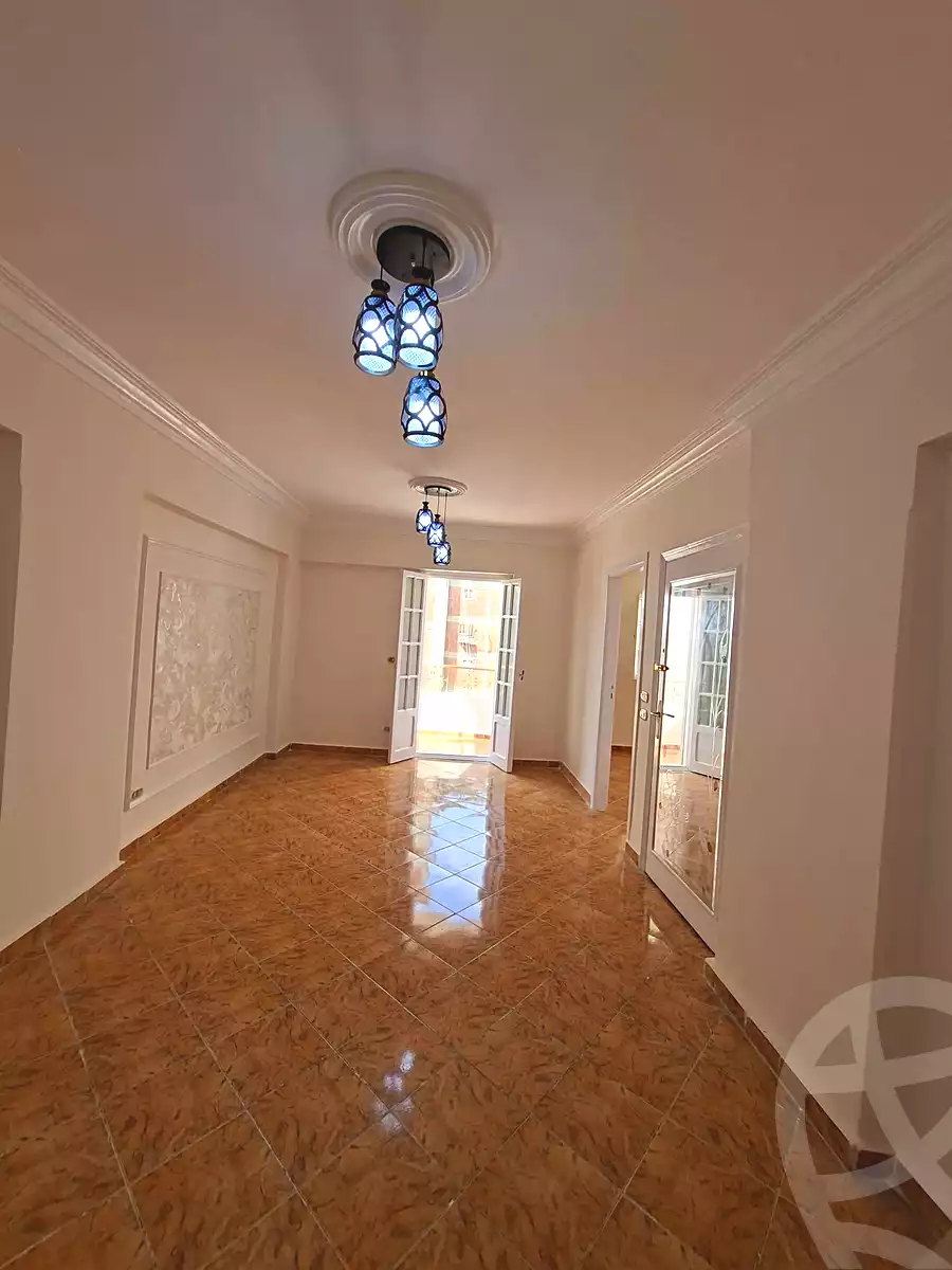 https://aqarmap.com.eg/ar/listing/7197268-for-sale-alexandria-el-asafra-l-sfr-bhry