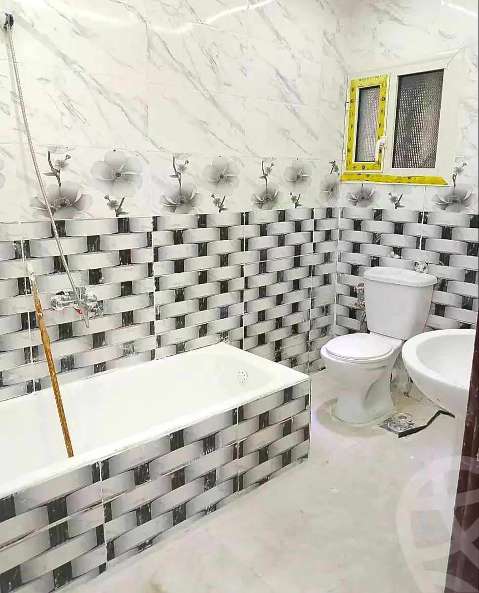 https://aqarmap.com.eg/en/listing/7197363-for-sale-alexandria-al-agamy-el-hanouvel