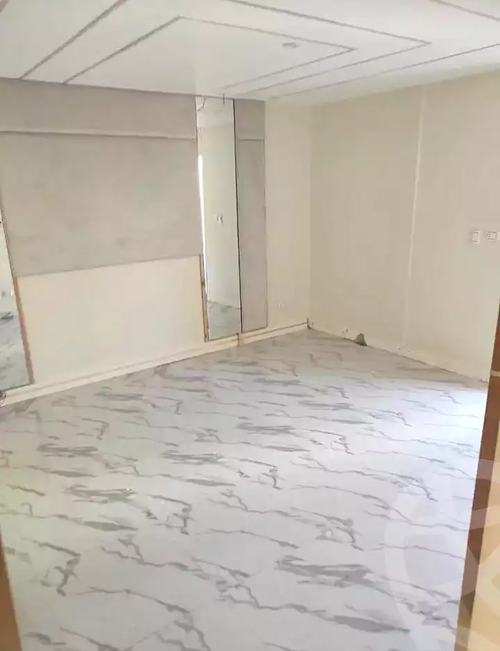 https://aqarmap.com.eg/ar/listing/7197379-for-sale-alexandria-sydy-bshr-sydy-bshr-bhry-shr-mhmd-njyb