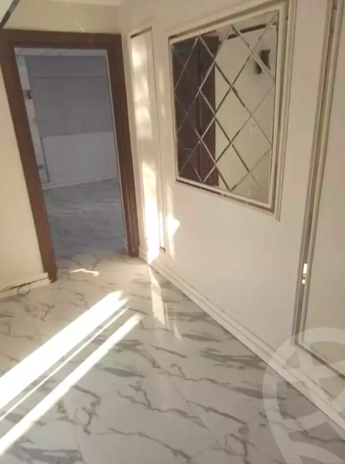 https://aqarmap.com.eg/ar/listing/7197379-for-sale-alexandria-sydy-bshr-sydy-bshr-bhry-shr-mhmd-njyb