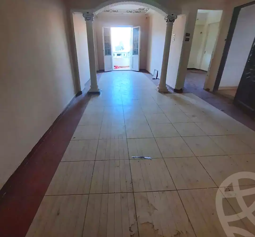 https://aqarmap.com.eg/en/listing/7197535-for-sale-alexandria-al-agamy-el-hanouvel-al-asdakaa-st