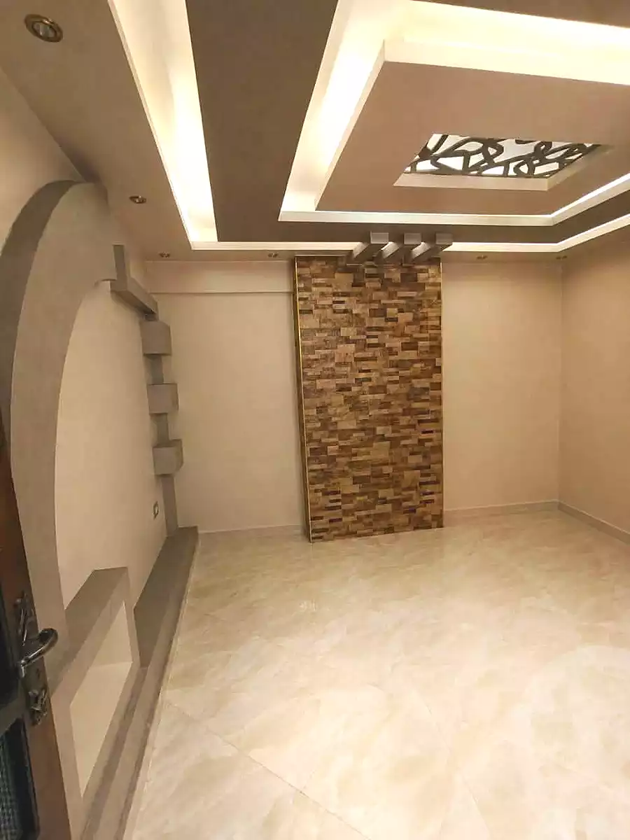 https://aqarmap.com.eg/en/listing/7197556-for-sale-cairo-ain-shams-jsr-lswys