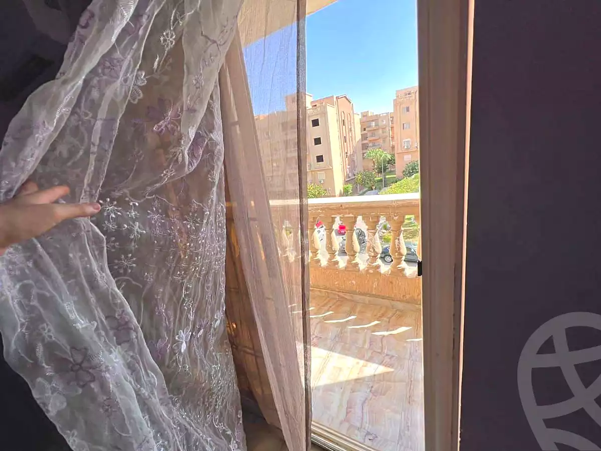 https://aqarmap.com.eg/en/listing/7197595-for-sale-cairo-new-cairo-compounds-el-ashrafia