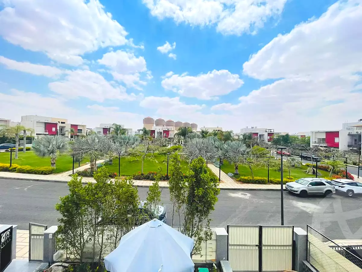 https://aqarmap.com.eg/ar/listing/7198095-for-sale-cairo-new-cairo-madinaty-lmntq-lkhms-fylt-group-20