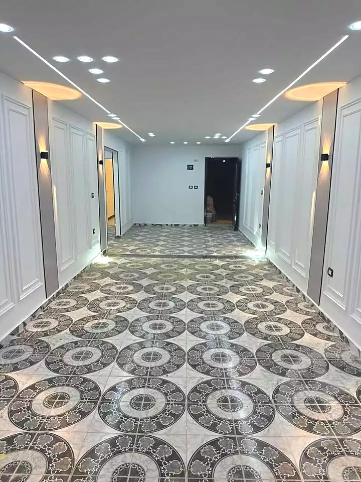 https://aqarmap.com.eg/ar/listing/7198233-for-sale-alexandria-al-agamy-el-hanouvel-radwan-st